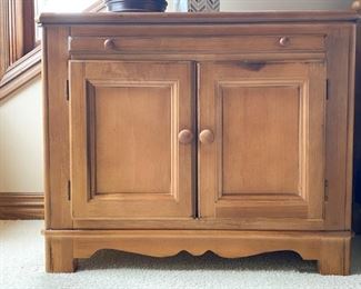 Drexel Heritage - American Themes Nightstand