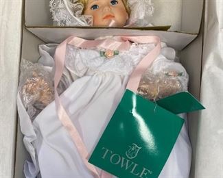 TOWLE PORCELAIN COLLECTOR DOLL CHRISTENING 