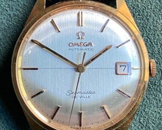 Men's Omega Seamaster DeVille automatic wrist watch.  18 Kt case and back in running order. 