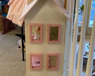 Wood doll house