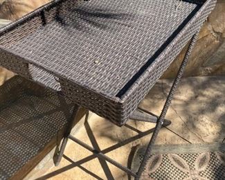 Outdoor wicker tray table