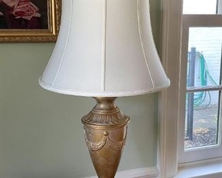 Vintage Gold-Tone Table Lamp