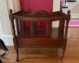 Wooden Magazine Rack with Casters