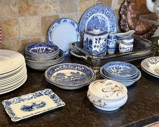 Blue Willow / Blue Transferware