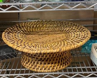 Wicker Pedestal / Dessert Stand