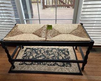 Hall bench