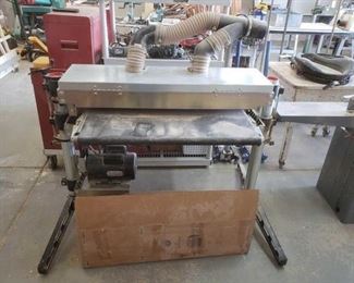 116	

Performax Products Super-Max 37x2 Drum Sander And Extra Sand Paper
Sander Model: Super-Max 37x2 Motor Model No:P145K34F814B Measures Approx: 57" x 34" x 52"