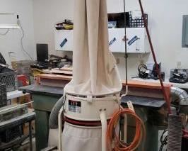 208	

Jet 1.5 HP Dust Collector
Model No: DC-1100 Measures Approx: 33" x 20" x 96" Air Hose Reel And Heater Not