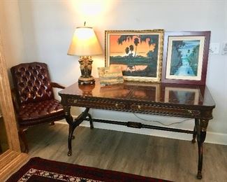 Beautiful Desk - Leather Chair - view of Highwaymen 
