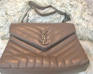 Yves Saint Laurent - Lou Lou Purse