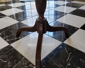 Brinton Flip-top oval table - 41" high x 19" spread at legs; oval top is 24 x 16"