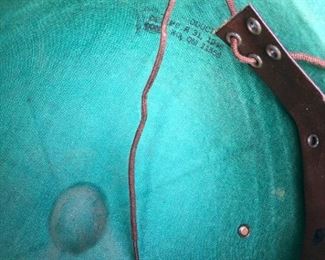 DATE AND MANUFACTOR OF THE PITH HELMET