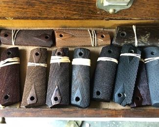 EARLY DOUBLE DIAMON GRIP