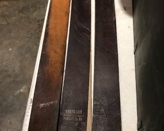 RAZORS AND RAZOR STRAPS