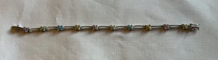 CLEARANCE ! $15.00 NOW, WAS $45.00..................Sterling Bracelet (C206)