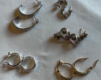 CLEARANCE ! $10.00 NOW, WAS $40.00..................Sterling Earrings (C205)