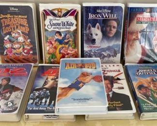 CLEARANCE ! $5.00 NOW, WAS $20.00........................Vintage VHS Moves (C195)