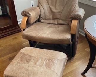 HALF OFF! $125.00 NOW, WAS $250.00.................Relax R Corp Glider Chair and Ottoman $800.00 new (C156)F