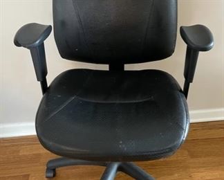 $25.00....................Office Chair (C133)