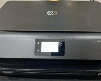 REDUCED! $15.00 NOW, WAS $20.00.......................HP Scanner Copier (C098)
