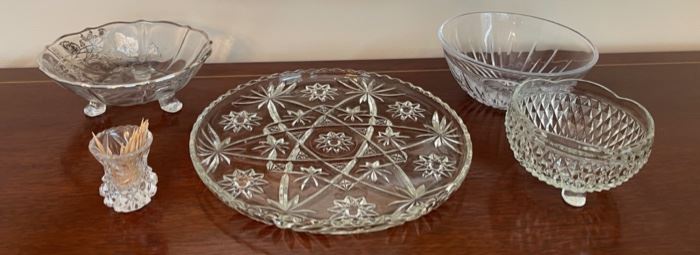 REDUCED! $9.00 NOW, WAS $12.00...................Glassware (C072)