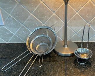 $14.00....................Kitchenware (C060)