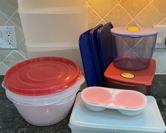 $8.00...............Kitchenware (C056)