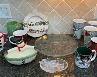 CLEARANCE ! $2.00 NOW, WAS $8.00..................Christmas Mugs and More (C036)
