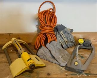 REDUCED! $9.00 NOW, WAS $12.00...................Sprinklers, Extension Cord and Work Gloves (C024)