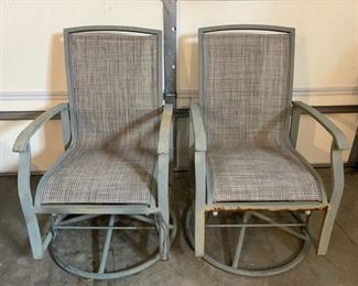 REDUCED! $15.00 NOW, WAS $20.00...................2 Swivel Outdoor Chairs, do have some rust but comfortable (C003)