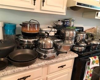 Lots of Kitchenware 
