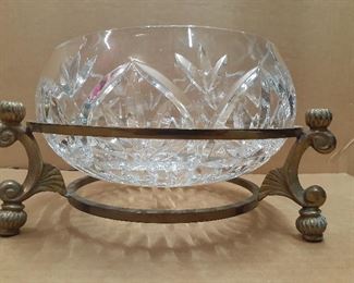 https://www.ebay.com/itm/124684248653	KG8069 Crystal Bowl with Brass Stand Local Pickup		Buy-It-Now	$20 
