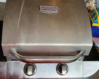 Char Broil gas grill Commercial grade