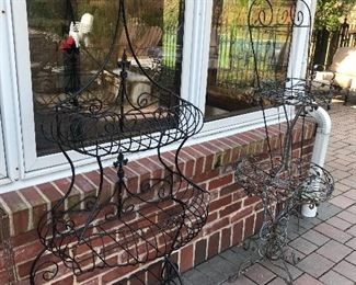 Items Located On The Back Driveway / Patio