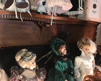 Items Located In The Family Room