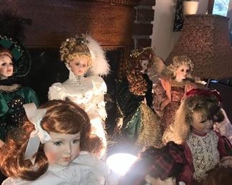 Items Located In The Family Room