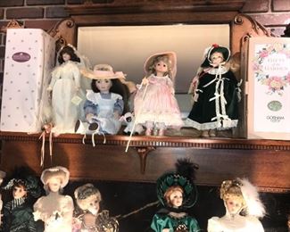 Items Located In The Family Room