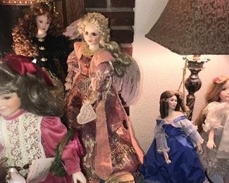 Items Located In The Family Room