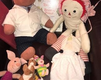 Items Located In The Family Room