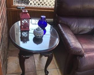 Items Located In The Sun Room