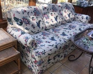 Items Located In The Sun Room