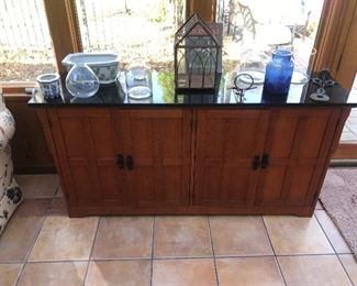 Items Located In The Sun Room