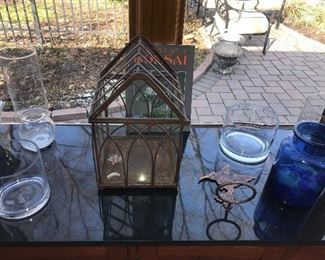 Items Located In The Sun Room