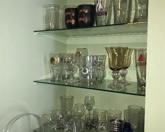Items Located In The Bar Area