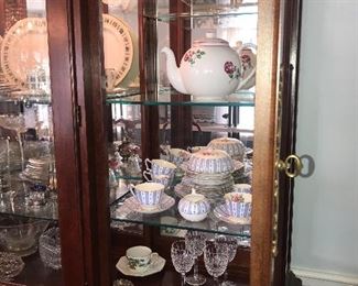 Items Located In The Dining Room