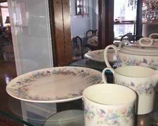 Items Located In The Dining Room