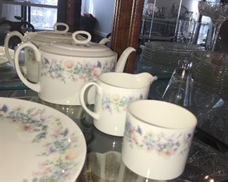 Items Located In The Dining Room