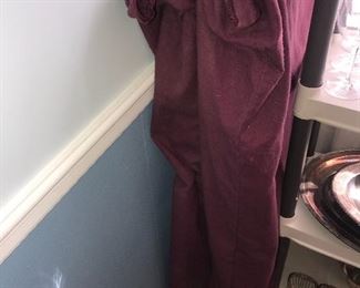 Items Located In The Dining Room