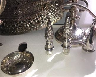 Items Located In The Dining Room