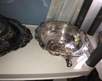 Items Located In The Dining Room